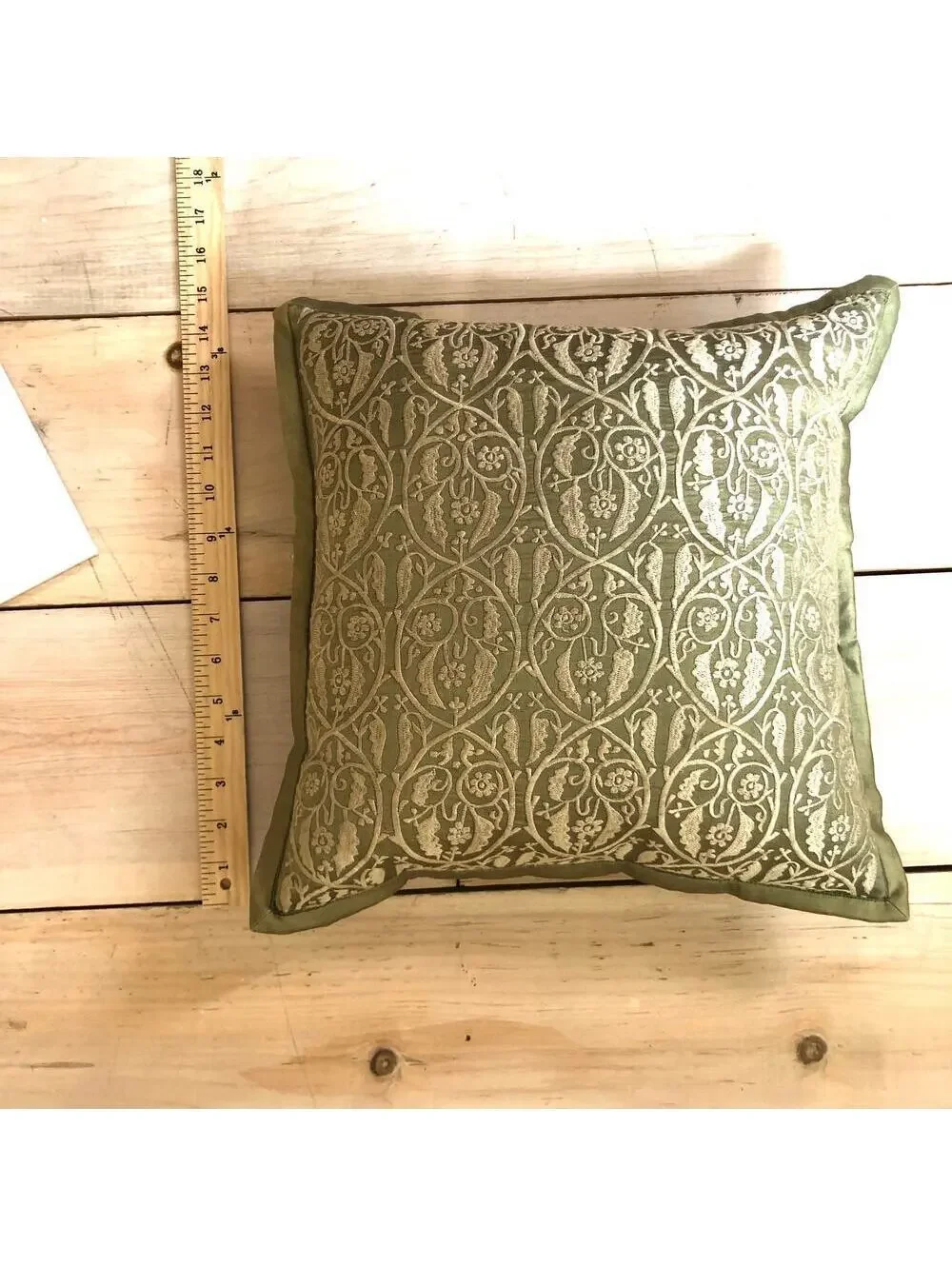 Pier 1 Imports Vintage Throw Pillow Green Blue Floral 15x15 Square
